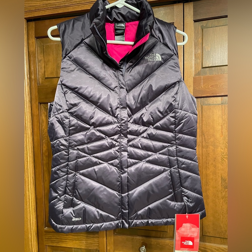 NORTH FACE VEST NWT